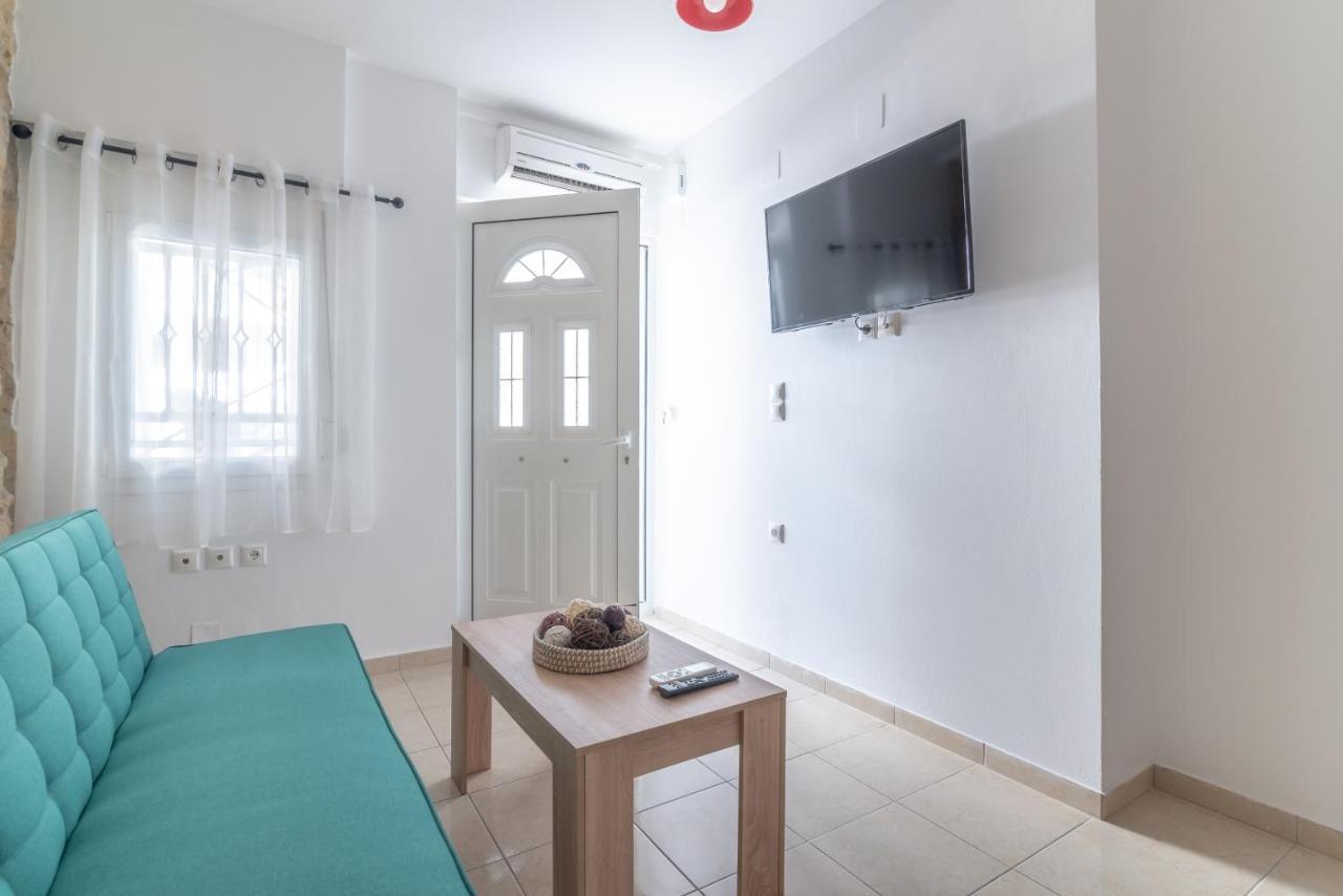 1 Bedroom Apartment Opposite Medical Center Iraklio Eksteriør billede