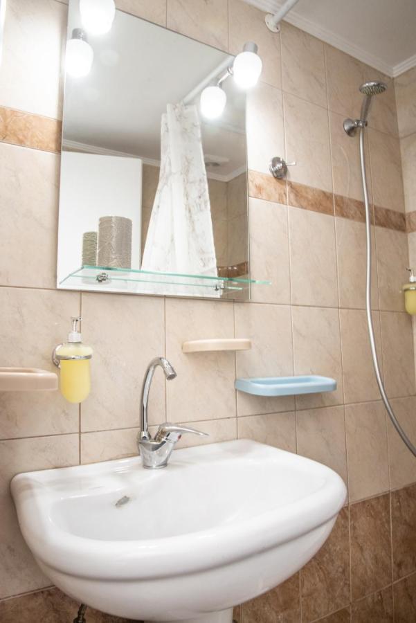 1 Bedroom Apartment Opposite Medical Center Iraklio Eksteriør billede