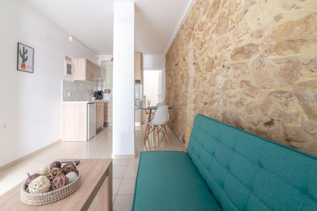 1 Bedroom Apartment Opposite Medical Center Iraklio Eksteriør billede