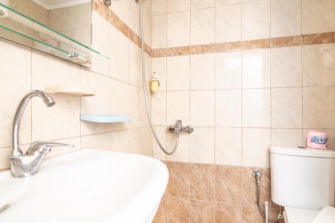 1 Bedroom Apartment Opposite Medical Center Iraklio Eksteriør billede